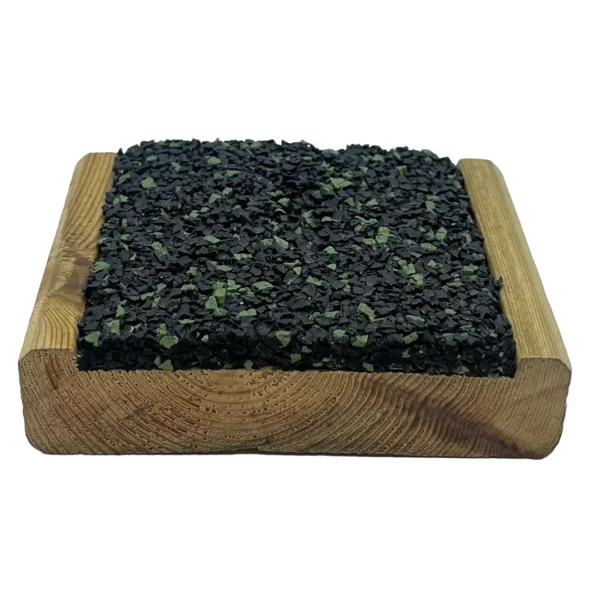 Anti Slip Decking Green Black Walk 32×125 Fin 28×119 Sample